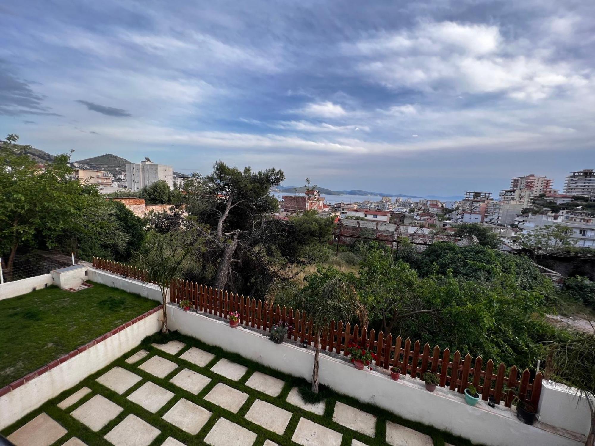 The Gwen Apartment Sarande Exterior photo