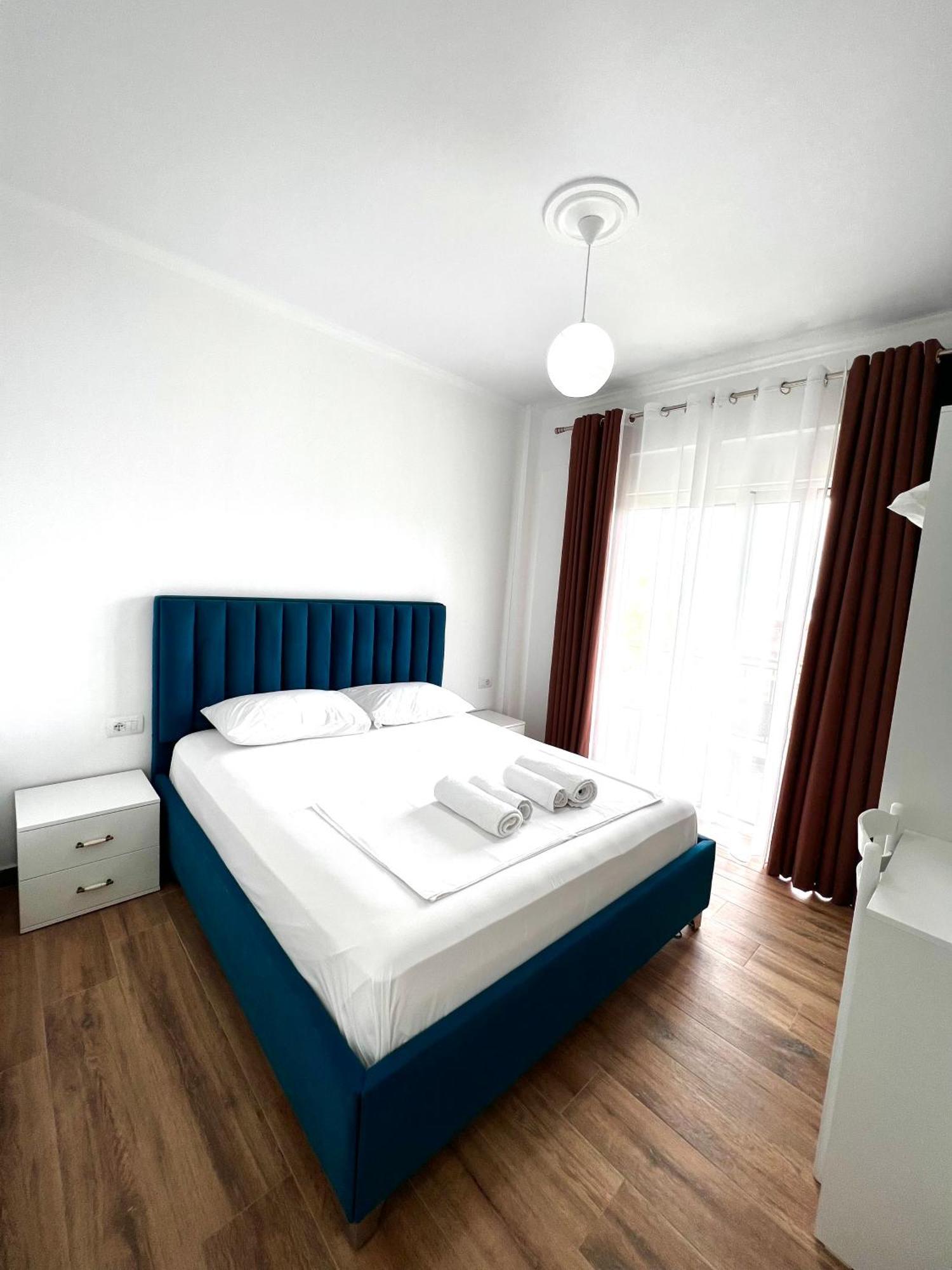The Gwen Apartment Sarande Exterior photo